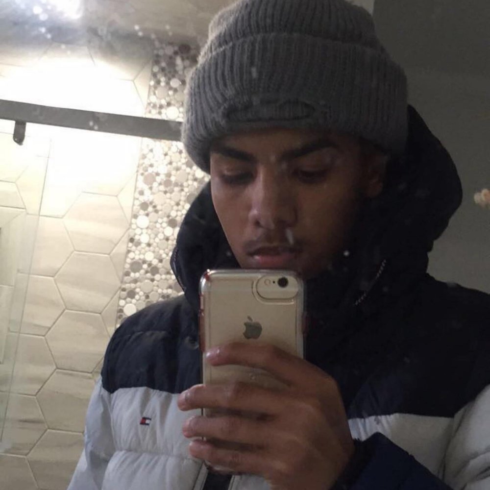 Meet your Posher, Ramon